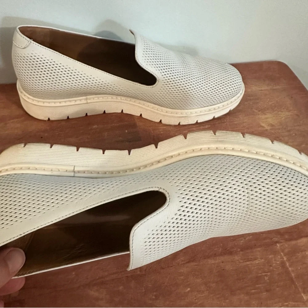 Aquatalia Kay Wedge Slip On Loafer Sneakers Embossed Size 7.5